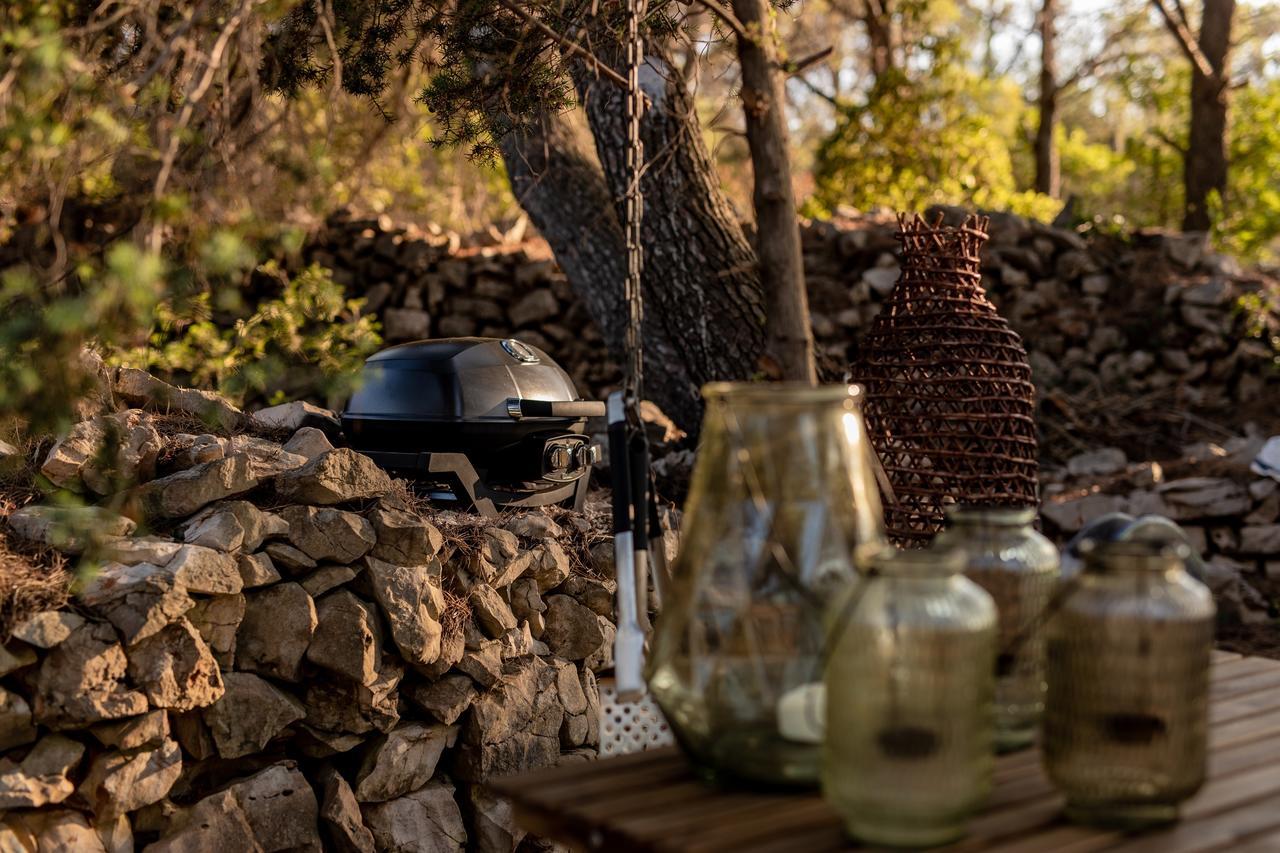 Plage Cachee - Glamping Vrboska Luaran gambar