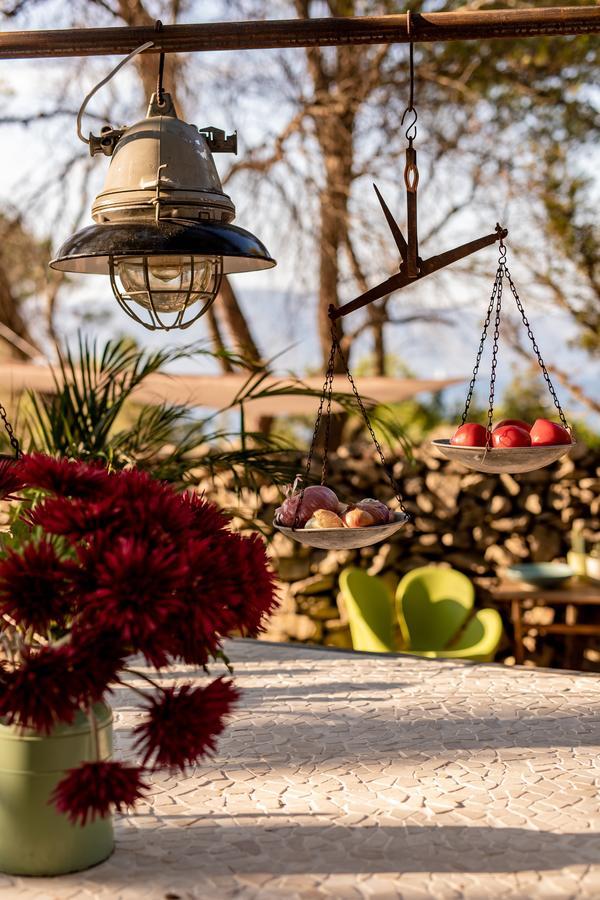 Plage Cachee - Glamping Vrboska Luaran gambar